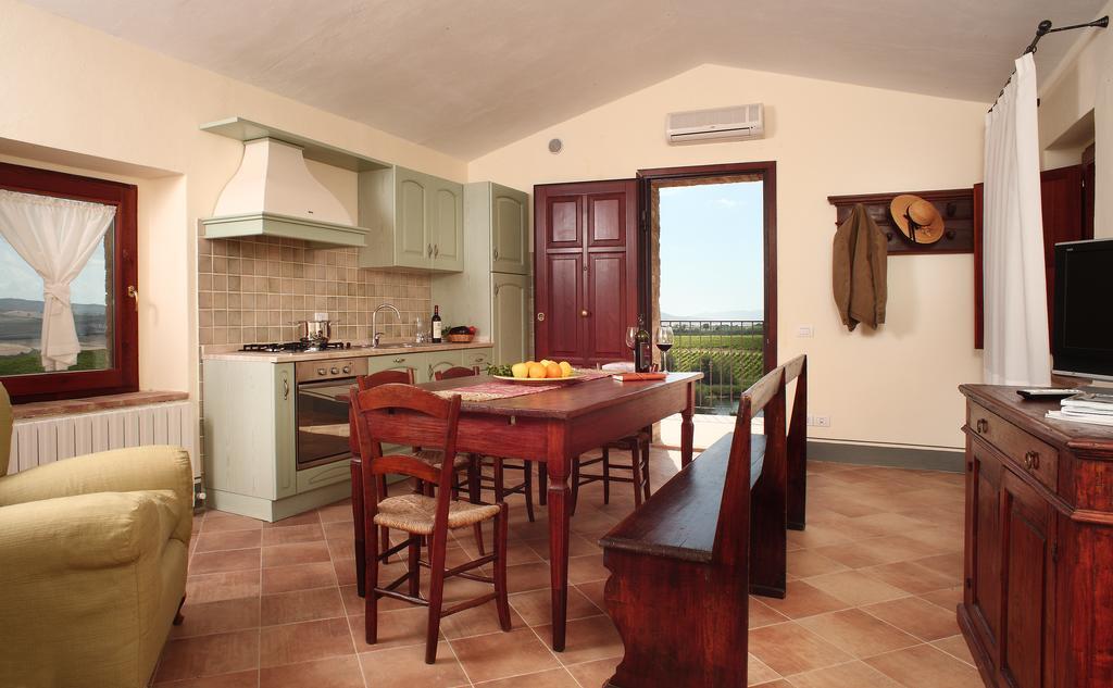 Agriturismo Il Poggione Montalcino Habitación foto